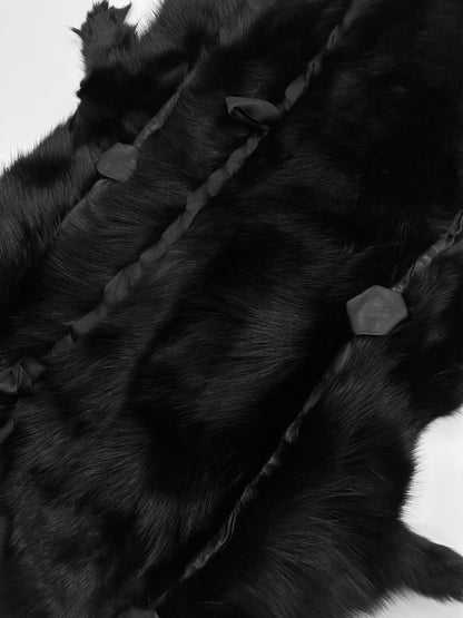 FINALE Gucci Fall 2002 Tom Ford Black Fitch Fur Pelt Stole with Leather & Silk Satin Ribbons