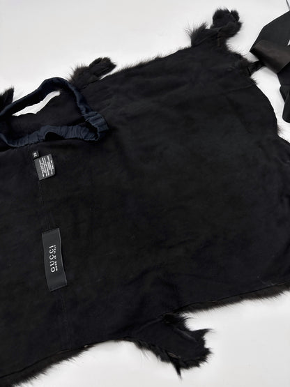 FINALE Gucci Fall 2002 Tom Ford Black Fitch Fur Pelt Stole with Leather & Silk Satin Ribbons