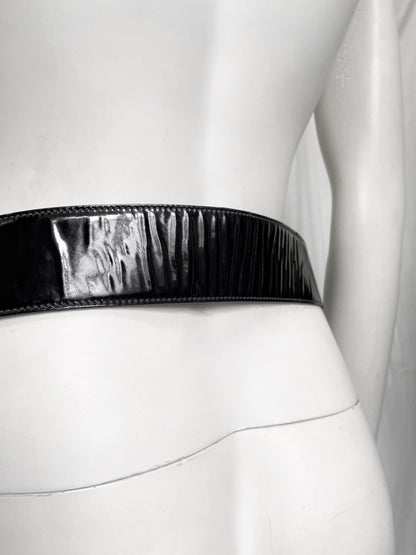 Gucci Fall 1995 Tom Ford Iconic Black Oversized Horsebit Patent Leather Belt 32