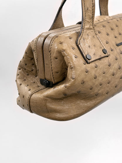 Gucci Fall 2002 Tom Ford Light Bark Beige Ostrich Leather Wooden Hook Doctors Bag Handbag