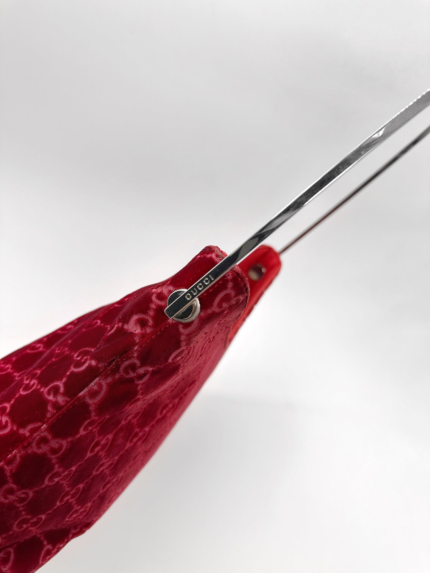 Gucci Fall 1997 Tom Ford Rihanna Red Monogram Velvet Handbag