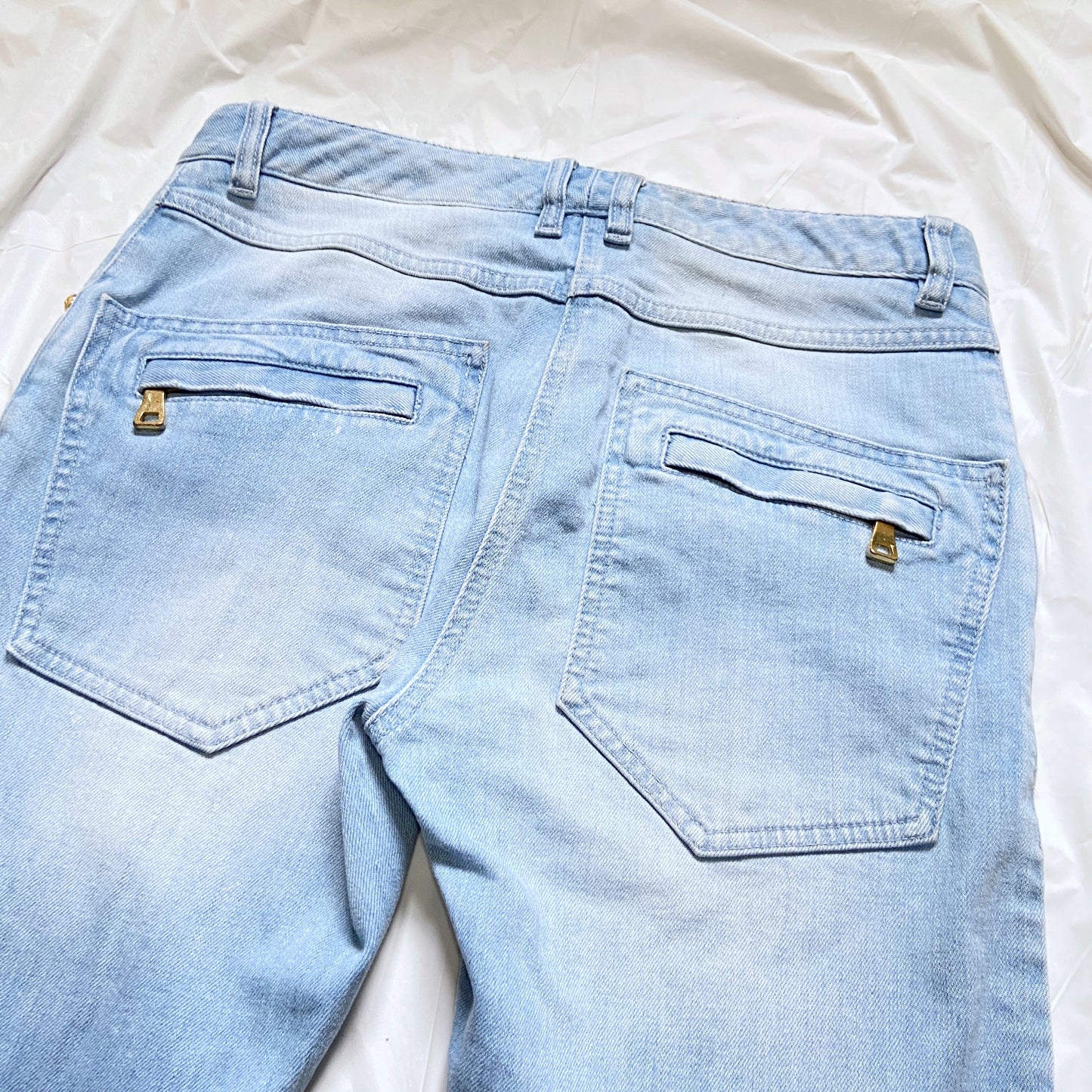 Balmain Spring 2009 Decarnin era distressed light blue gold zipper jeans