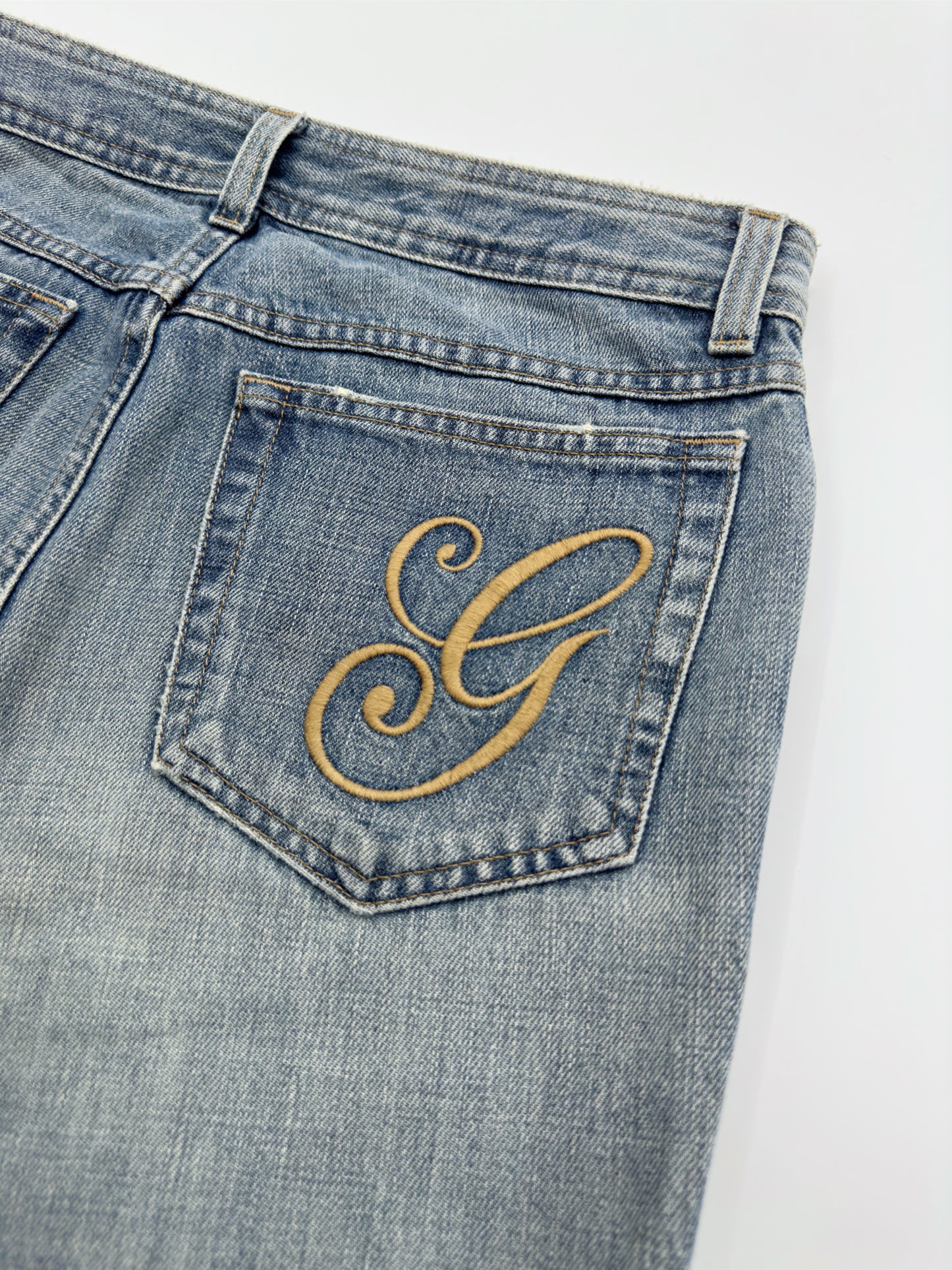 Gucci Fall 2001 Tom Ford “G” Cursive Embroidery Light Blue Washed Jeans 40