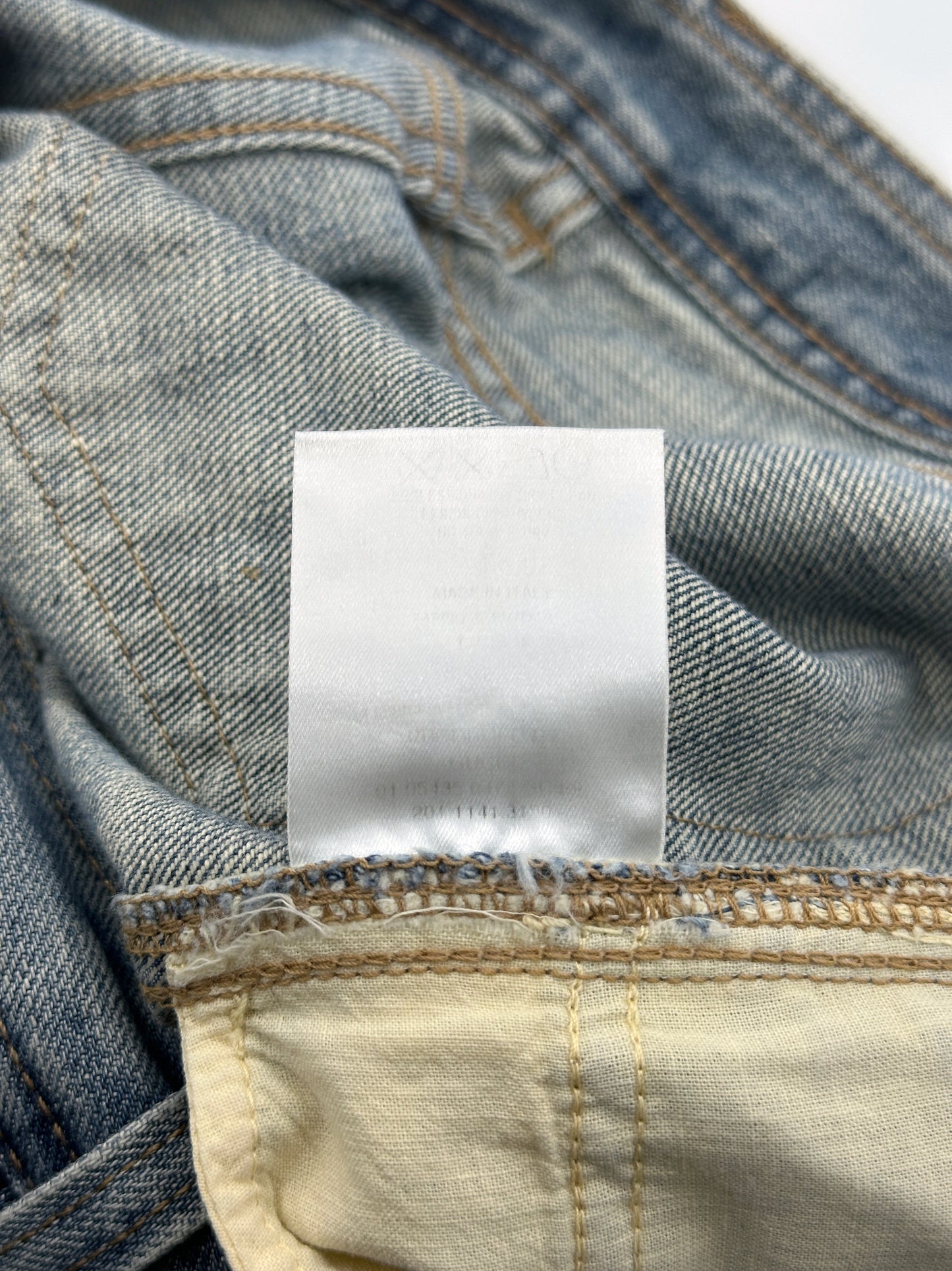 Gucci Fall 2001 Tom Ford “G” Cursive Embroidery Light Blue Washed Jeans 40