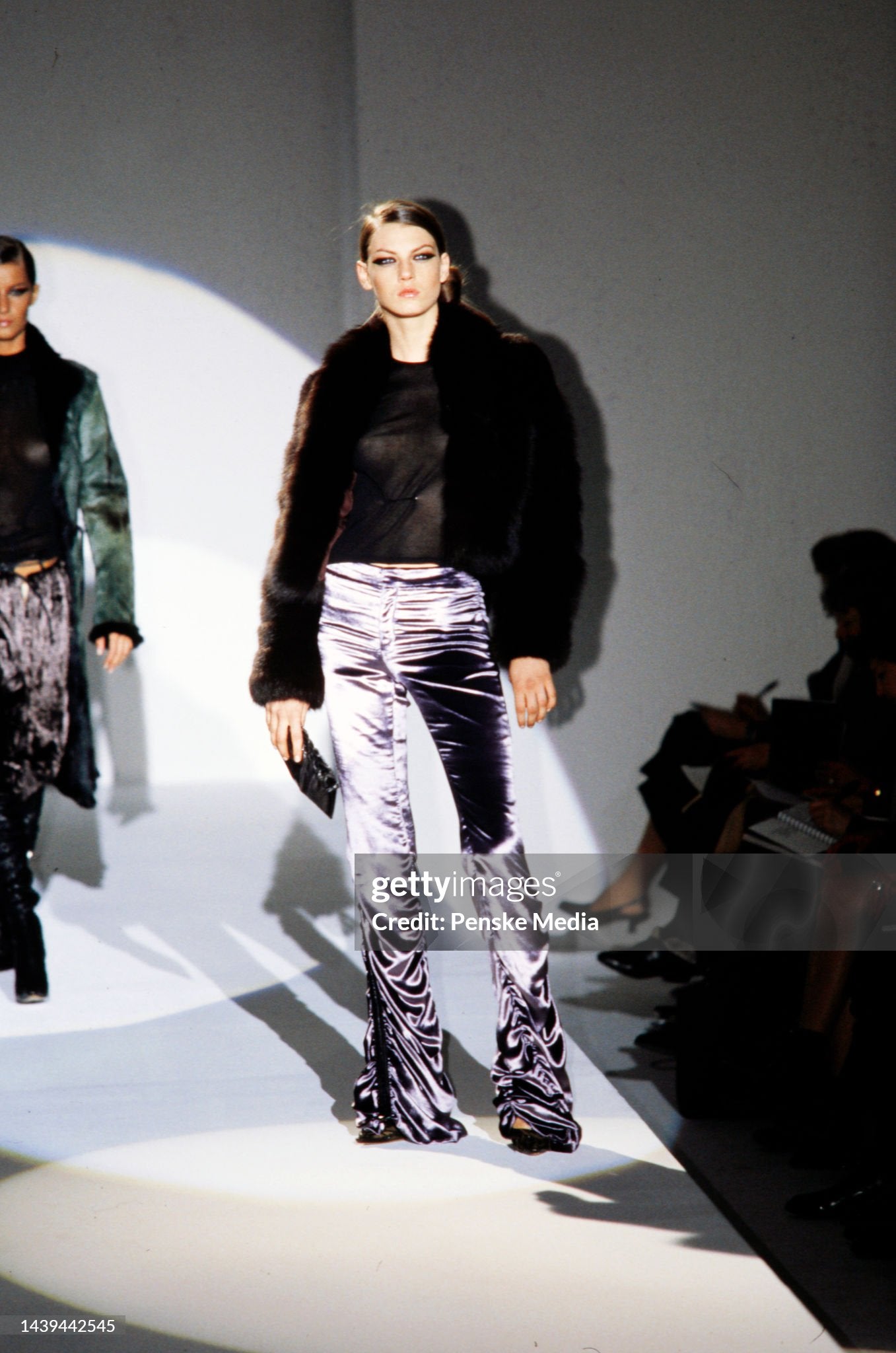 Gucci Fall 1999 Tom Ford Purple Velvet Flared Pants 38