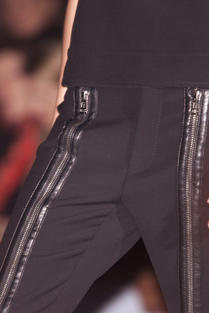 ICONIC Gucci Fall 2001 Tom Ford Black Wool &amp; Leather Zipper Pants 42