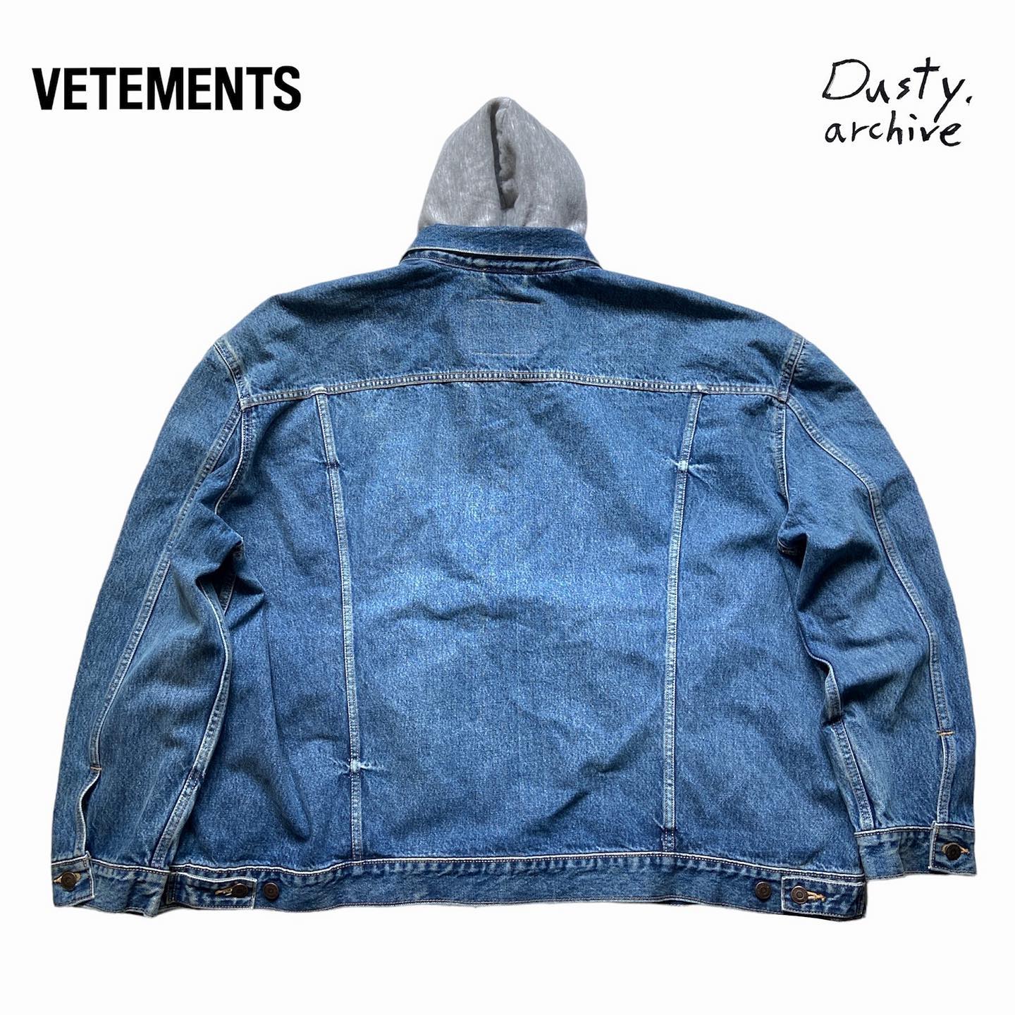 Vetements levis denim oversized denim jacket with hood L