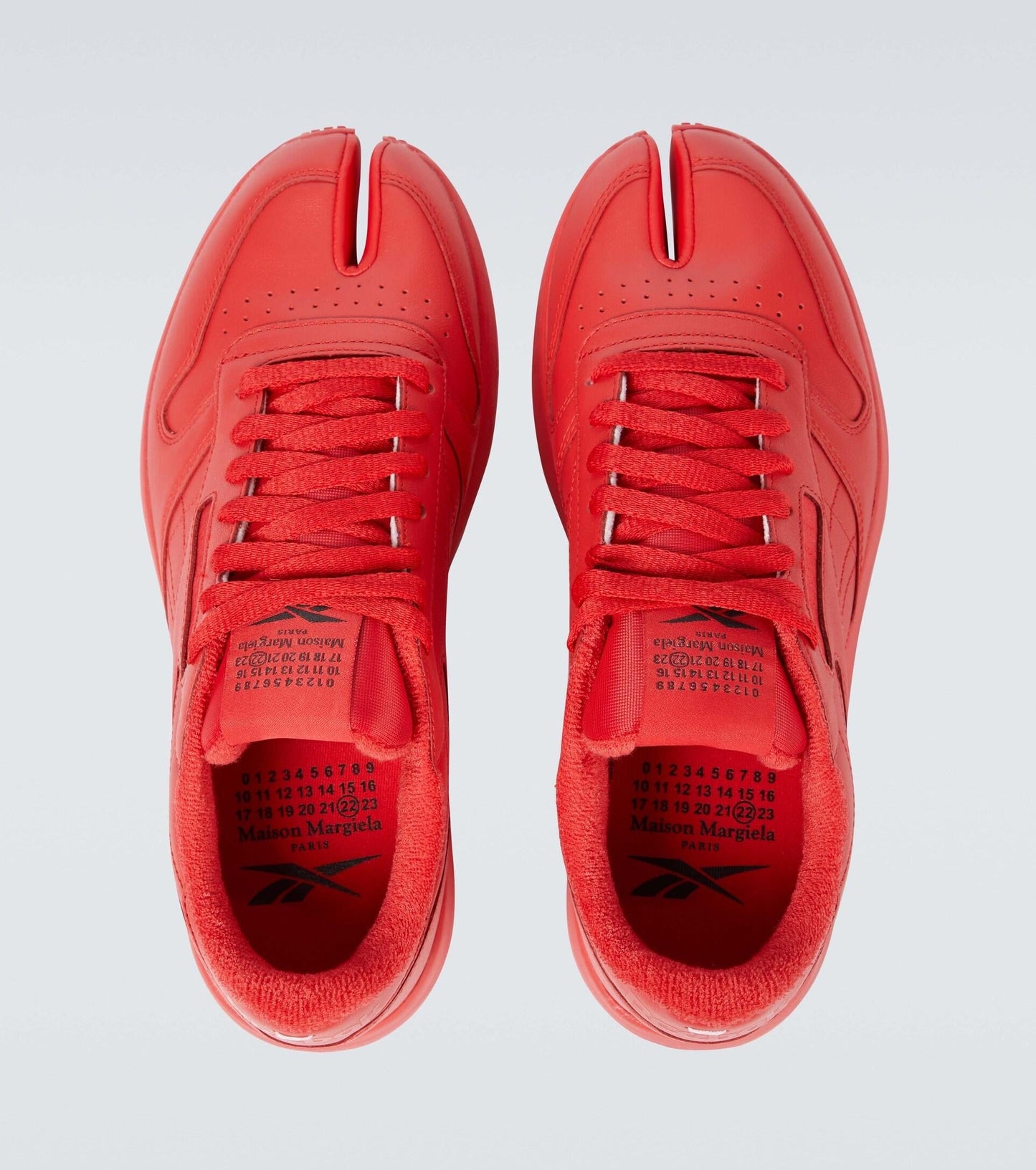 Maison margiela x Reebok tabi red classics low 42.5