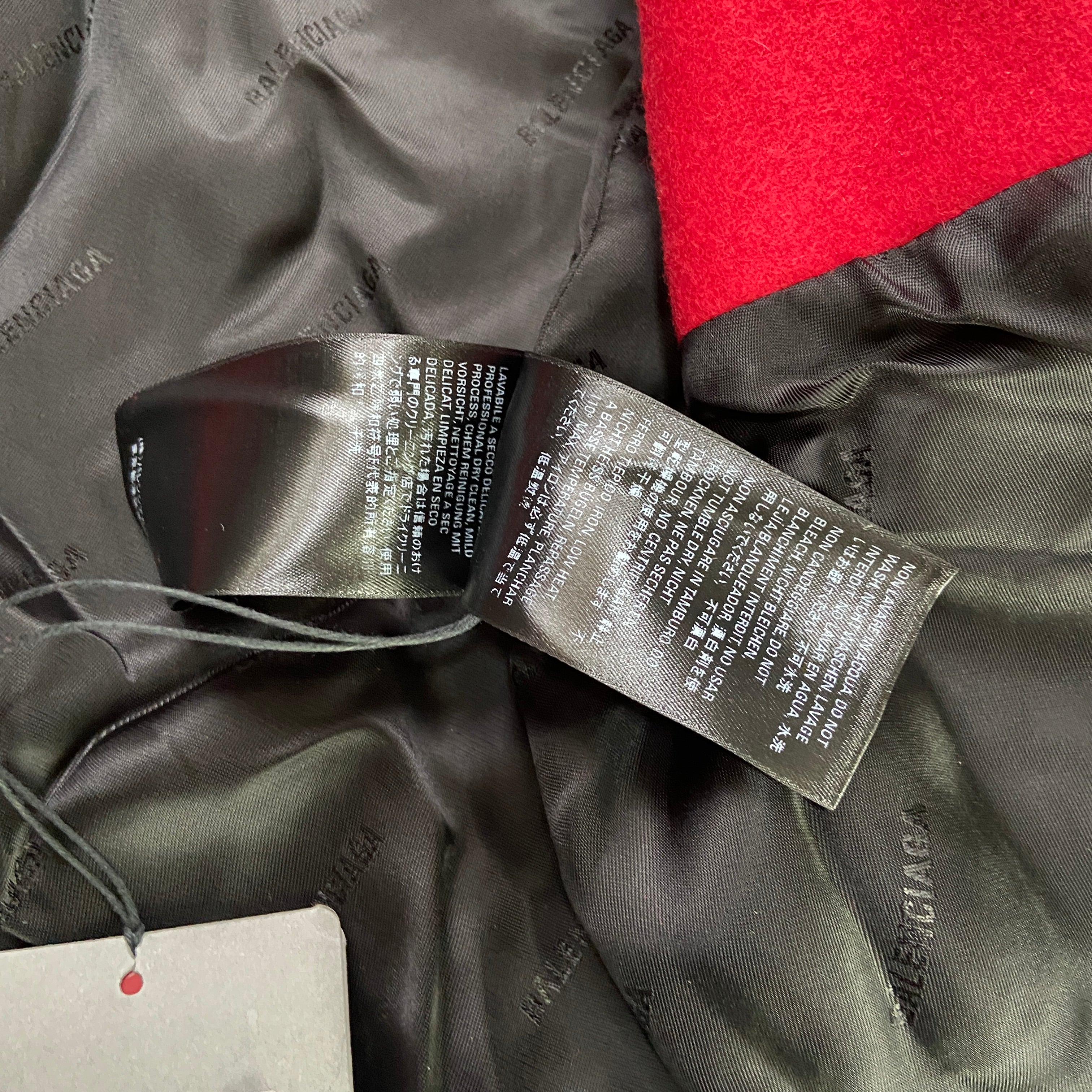 Fake balenciaga sale windbreaker