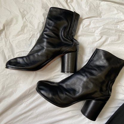 Maison margiela black tabi boots 40