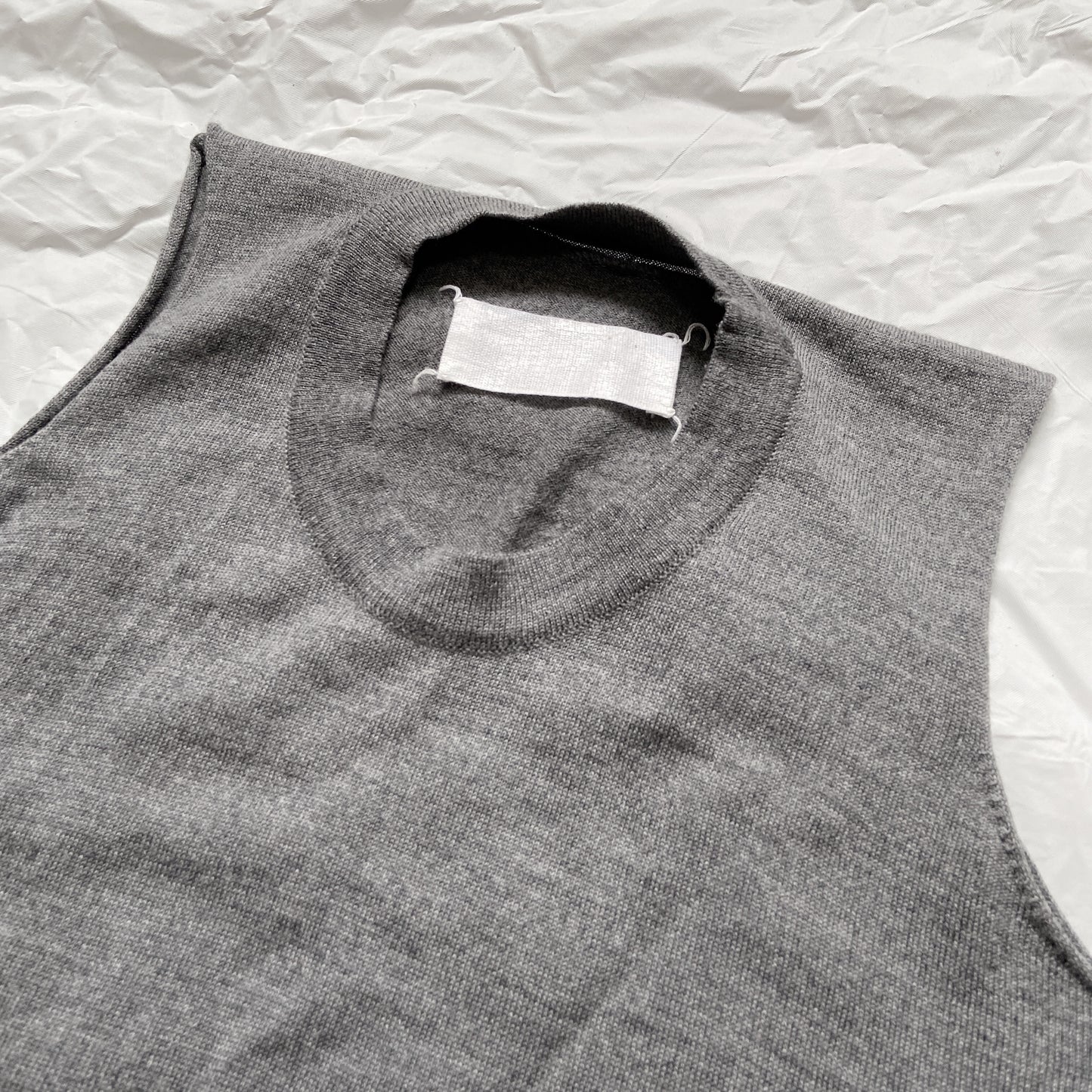 Maison Martin Margiela spring 1998 flat collection grey tank prod. by Miss Deanna