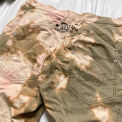 W&lt acid-dyed shorts