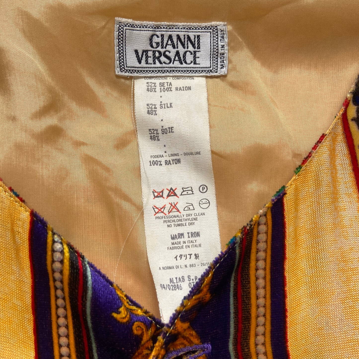 Gianni Versace 1994 velvet baroque silk vest 50