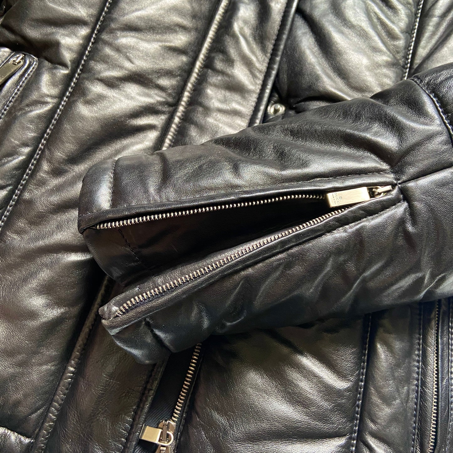 Gucci Fall 1998 Tom Ford Lambskin Leather Quilted Down Puffer Jacket 38