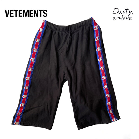 Vetements x champion tape sweatpants shorts with back slit L