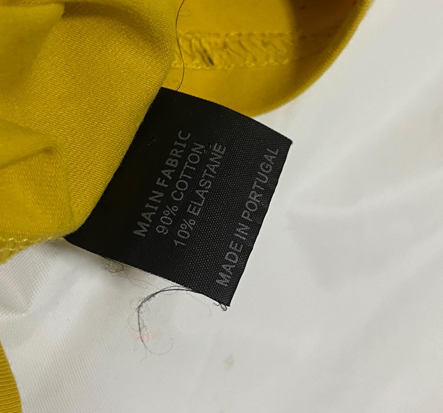 Vetements on sale dhl shirt